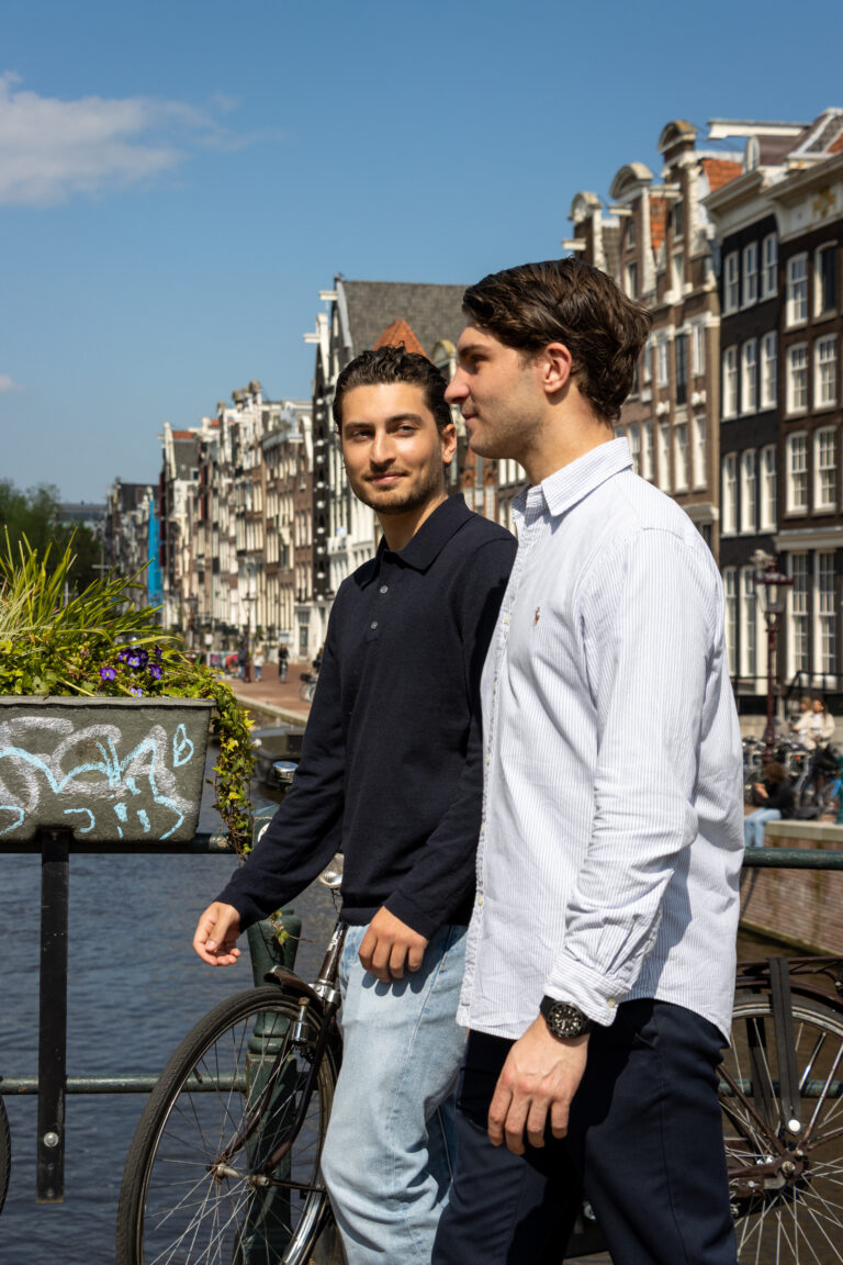 Financial reporting specialist