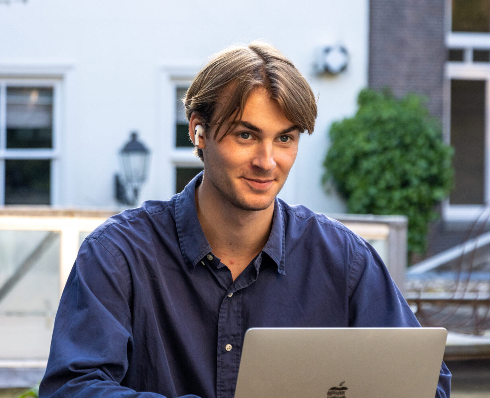 Ai-driven Junior Financial Controller